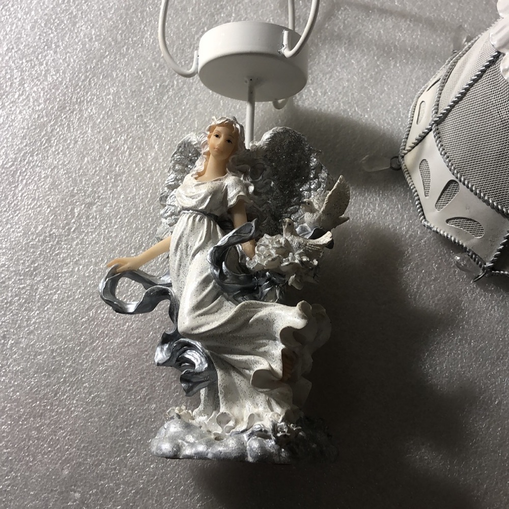 Home interiors shiny glitter Angel tea light stand - Picture 15 of 15